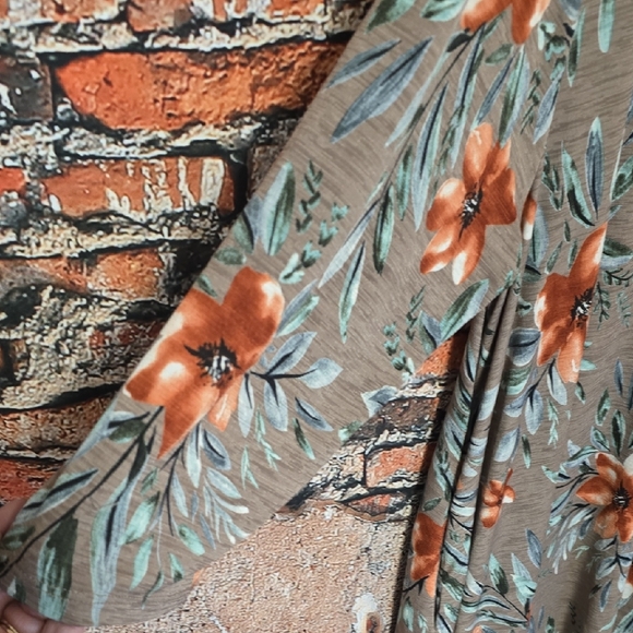 Honeyme Curvy Tan Floral Mini Dress, XXXL - Picture 3 of 11